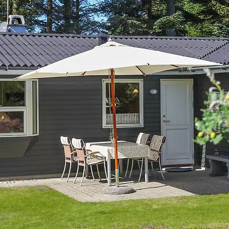 Three-bedroom Holiday In *