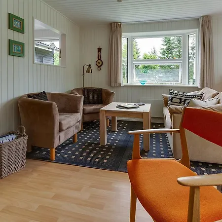 度假居 Three-bedroom Holiday In *
